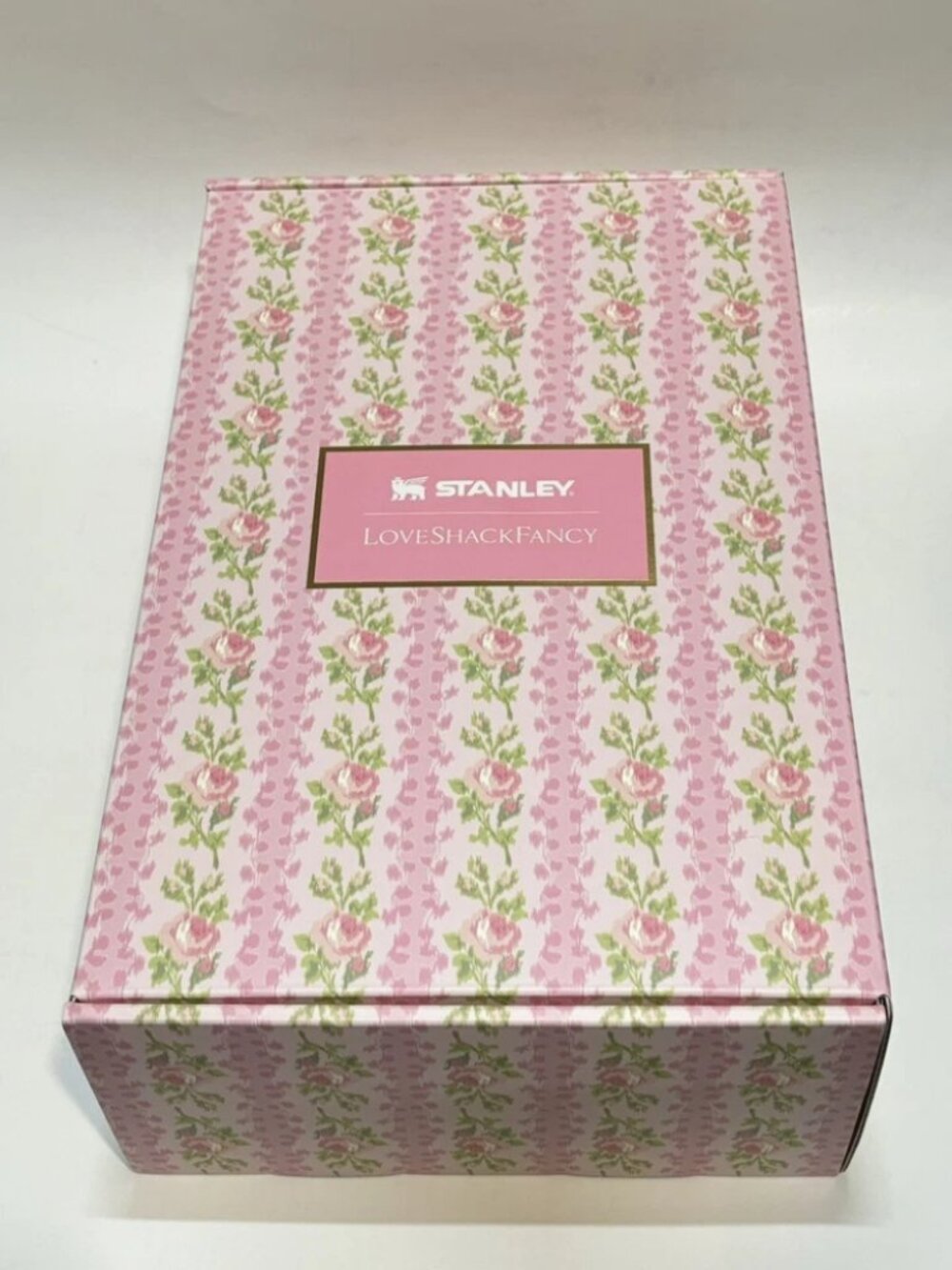 Stanley x LoveShackFancy Flowstate Quencher 40oz Tumbler Blooming Heirloom NEW - Picture 3 of 3